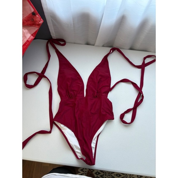 Cupshe Wrap One Piece Swimsuit Plunge Tie Side Burgundy Bathing Suit M - Picture 2 of 5